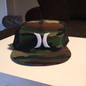 Men’s Hurley hat